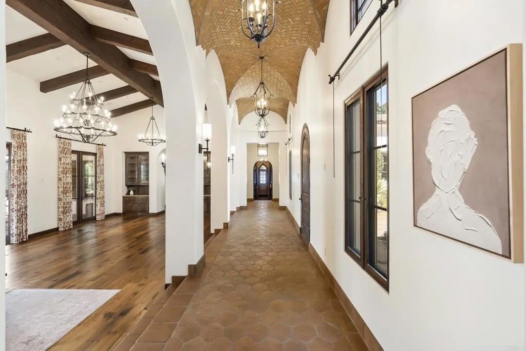 Photo of 16636 El Zorro Vista, Rancho Santa Fe, CA 92067 (MLS # NDP2509877)