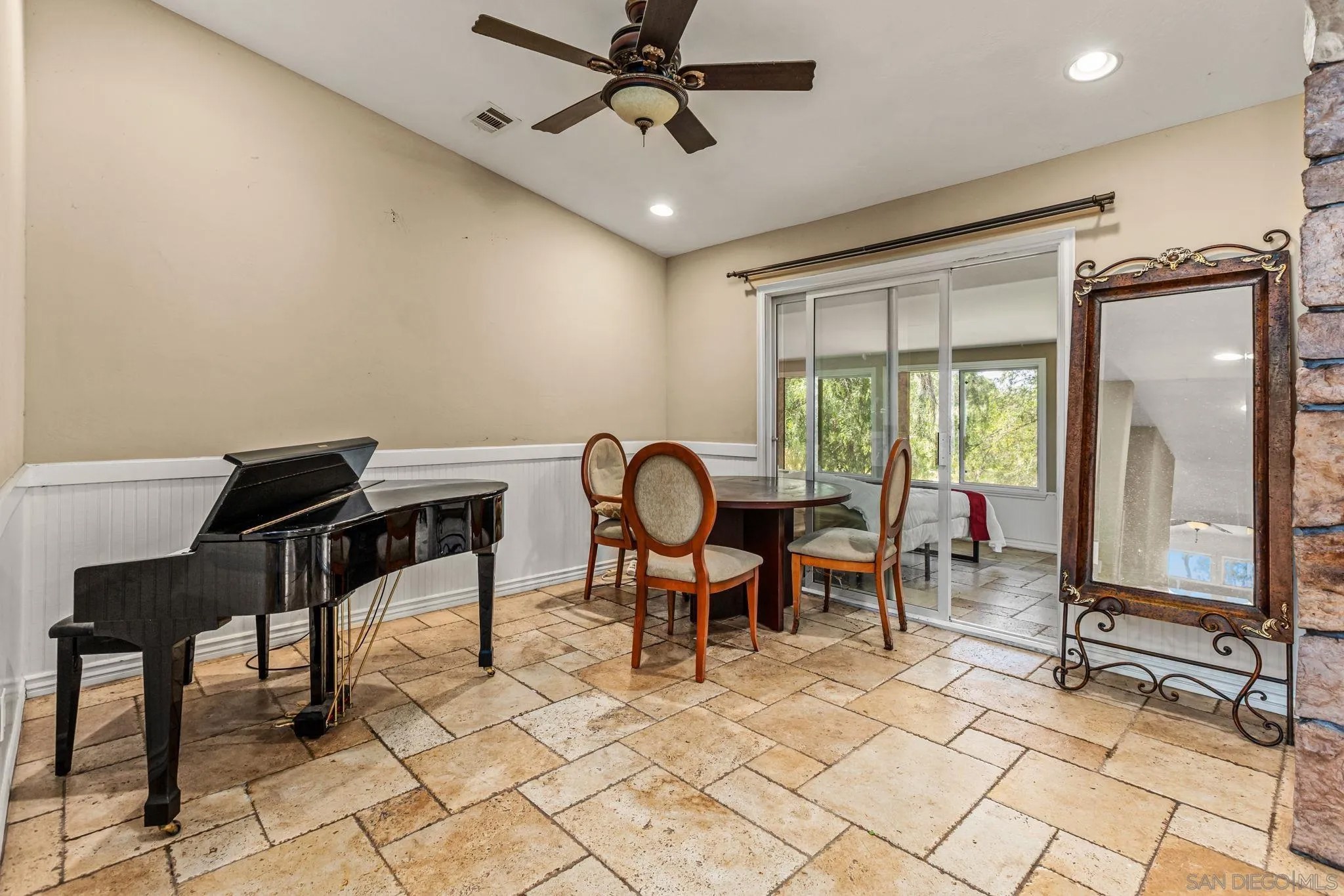 30015 Ridge Creek