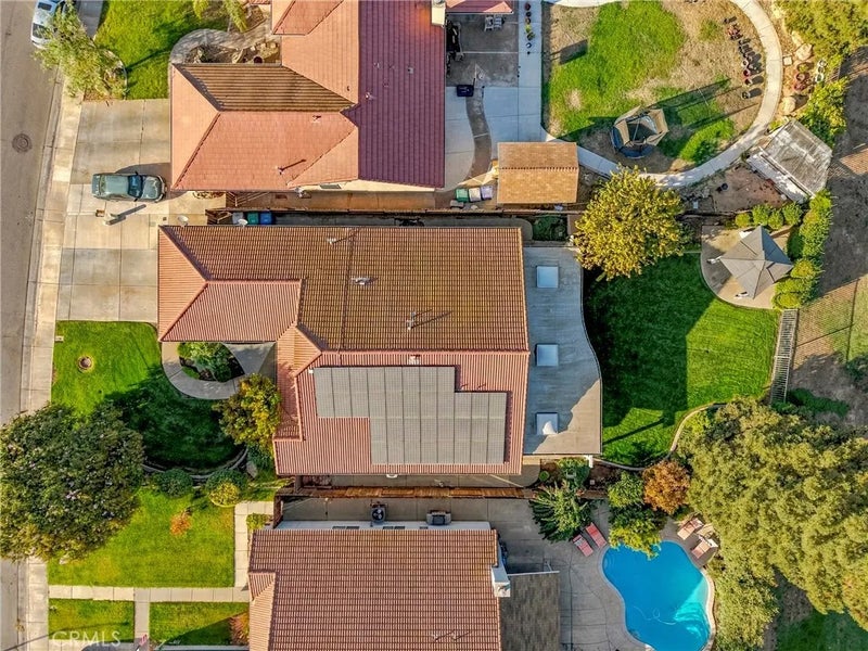 1420 Fairway