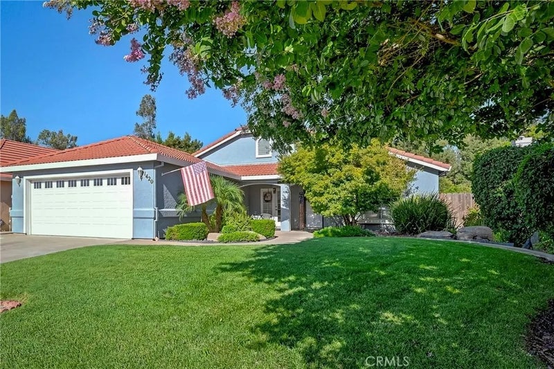 1420 Fairway