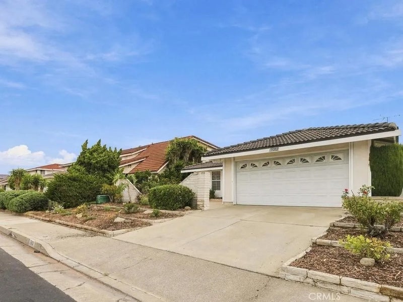 7682 Indigo Lane