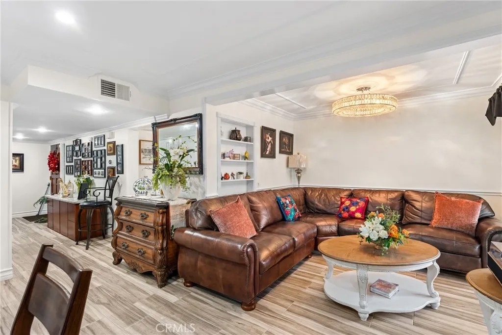 134 Oak Forest Circle