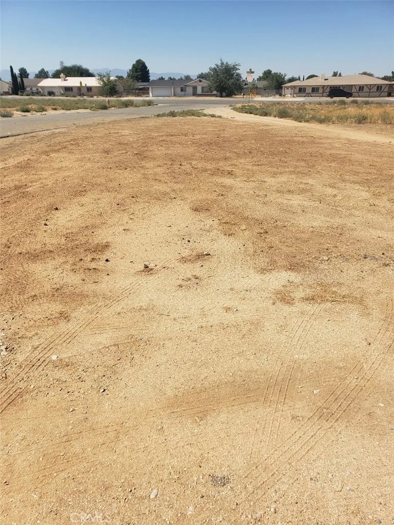 0 Navajo Way