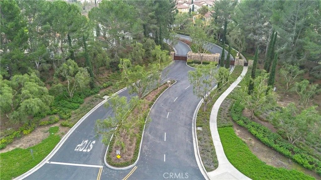 Photo of 22 Arborside, Irvine, CA 92603 (MLS # TR26017734)