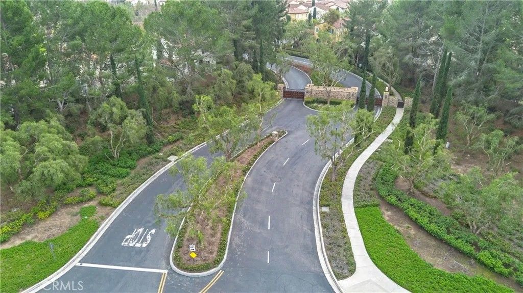 Photo of 22 Arborside, Irvine, CA 92603 (MLS # TR26017734)