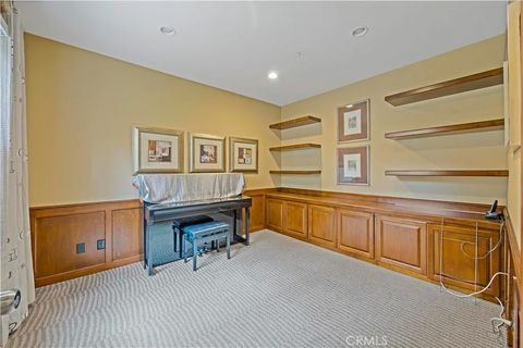 Tiny photo for 22 Arborside, Irvine, CA 92603 (MLS # TR26017734)