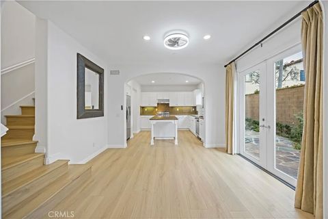 Tiny photo for 22 Arborside, Irvine, CA 92603 (MLS # TR26017734)