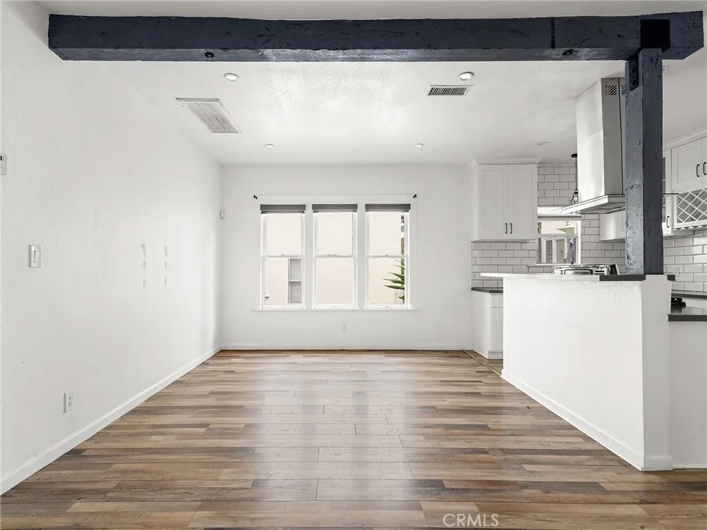 757 N Loma Vista