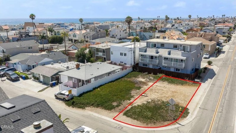 161 Santa Monica