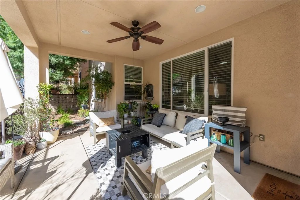 23811 Cahuilla Court