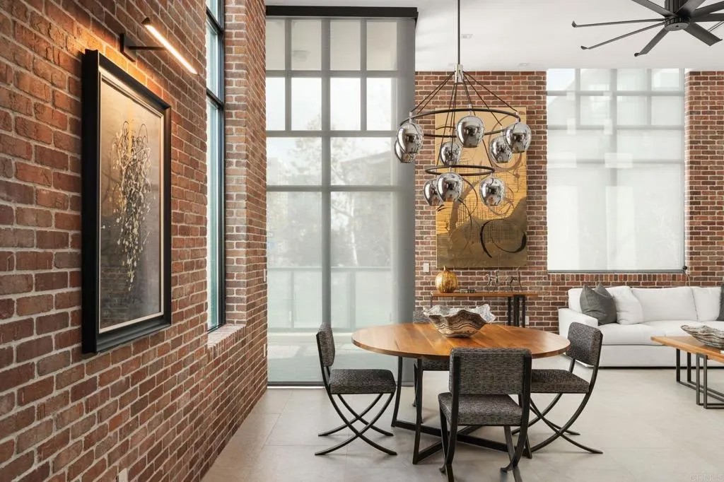 555 Front Street 204