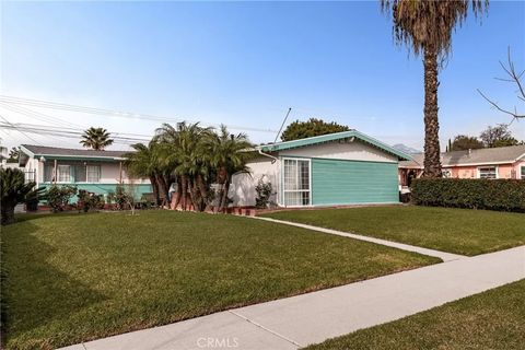 Photo of 911 E La Verne, Pomona, CA 91767 (MLS # CV26034111)