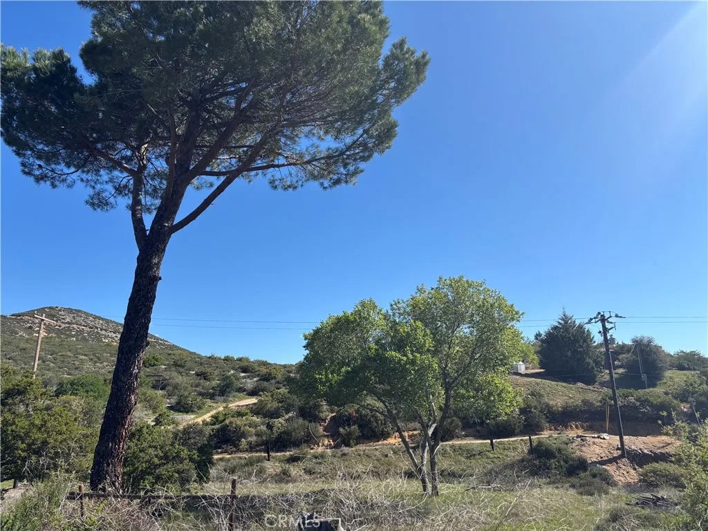 47385 woodcliff dr.