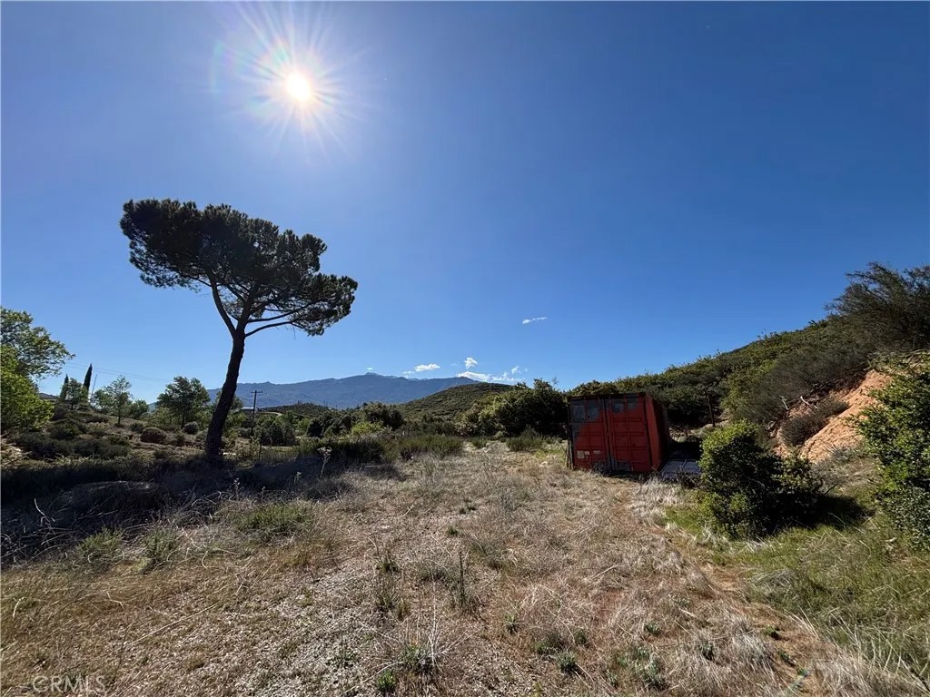 47385 woodcliff dr.