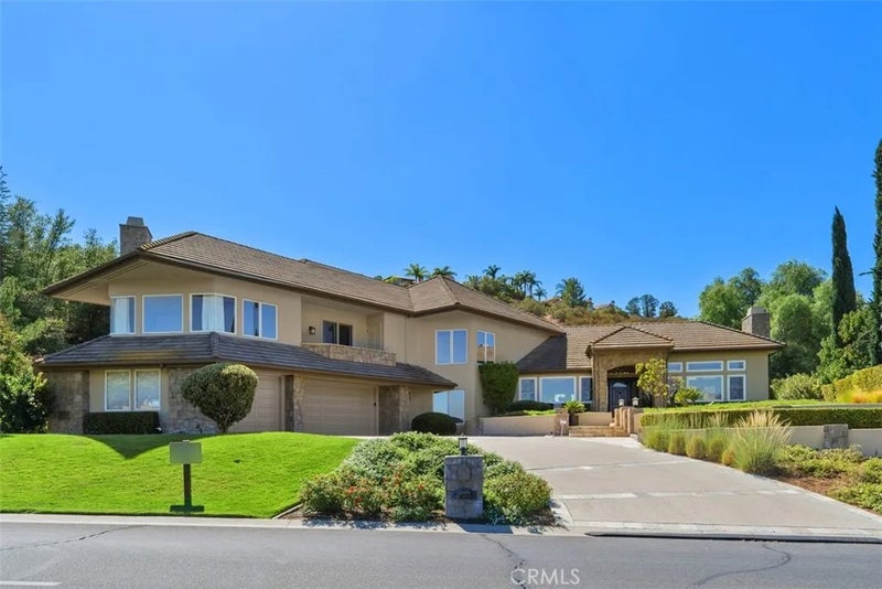 22499 Bear Creek Drive South