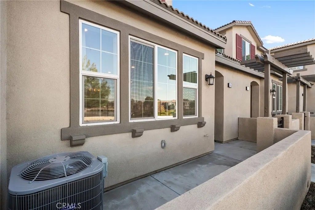 Photo of 15928 Lasselle St #4, Moreno Valley, CA 92551 (MLS # IG26009268)