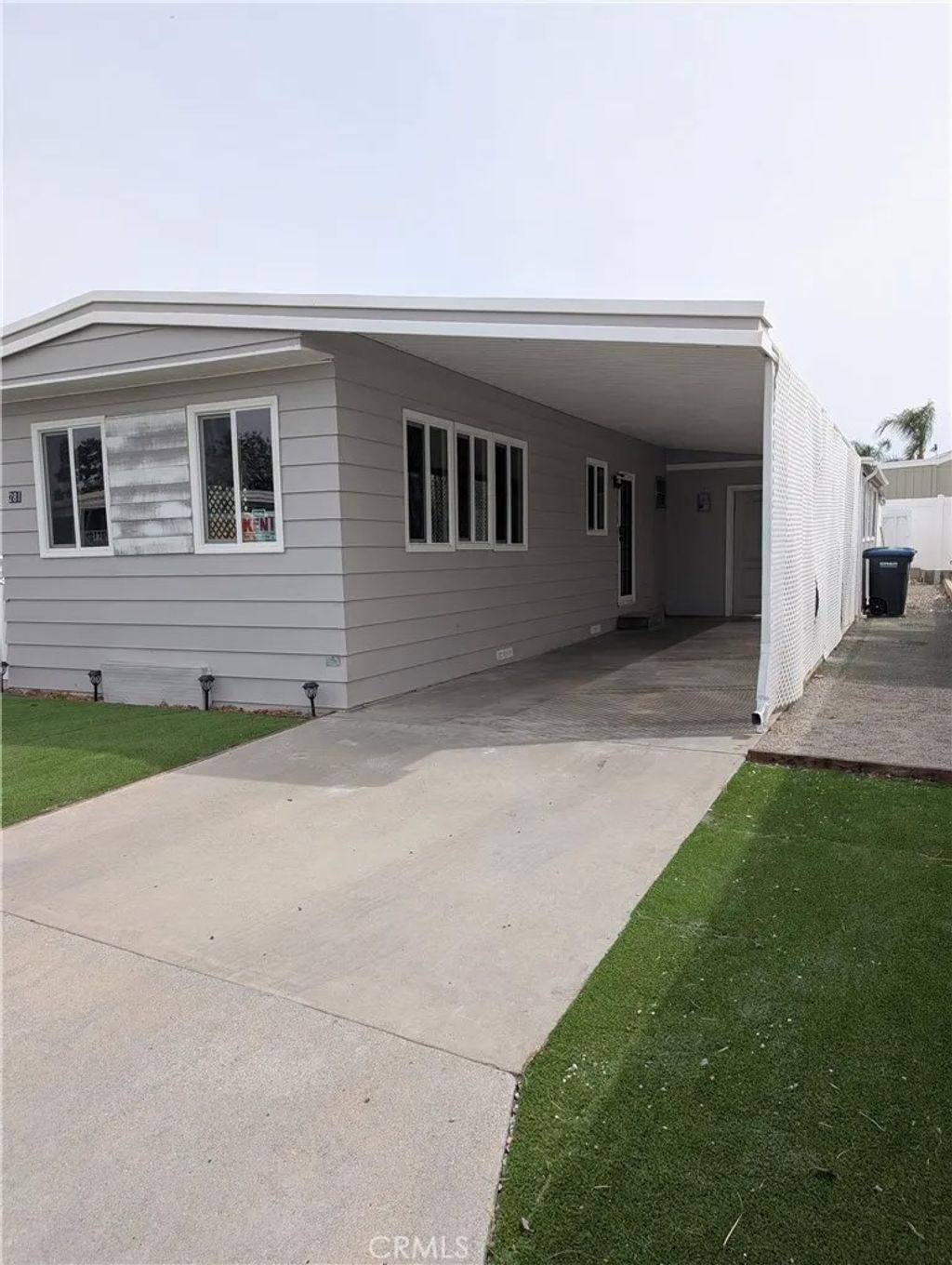 Photo of 281 Santa Clara Circle, Hemet, CA 92543 (MLS # SW26066352)