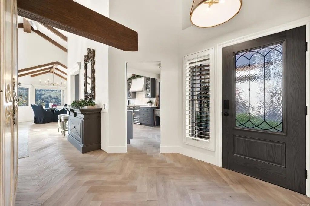 Photo of 29122 Vista Valley Drive, Vista, CA 92084 (MLS # NDP2511169)