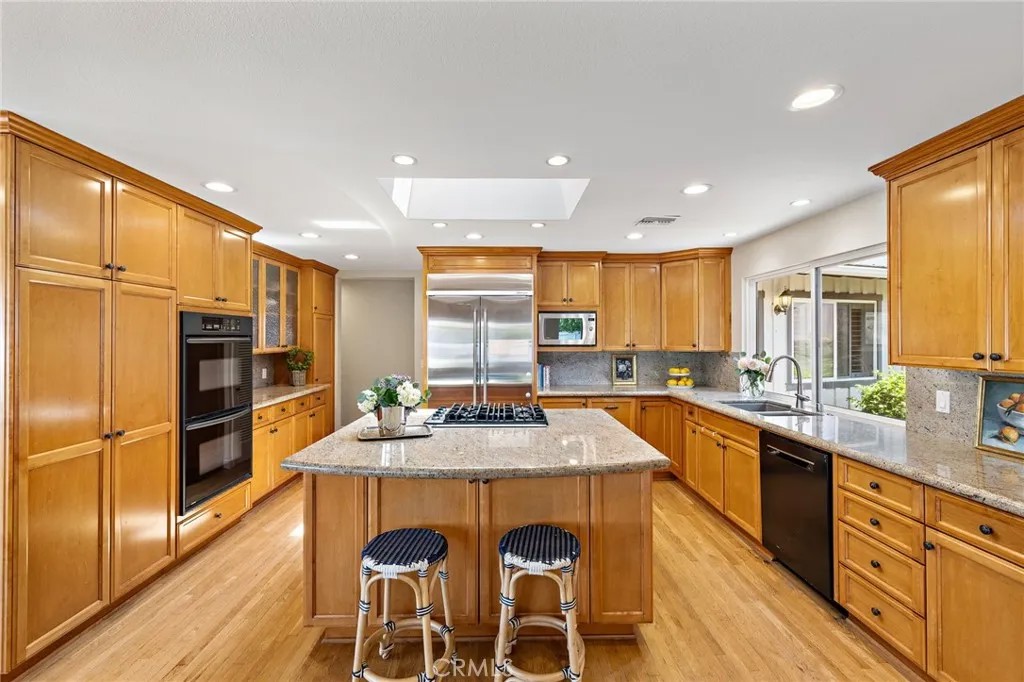 1951 Aliso Avenue