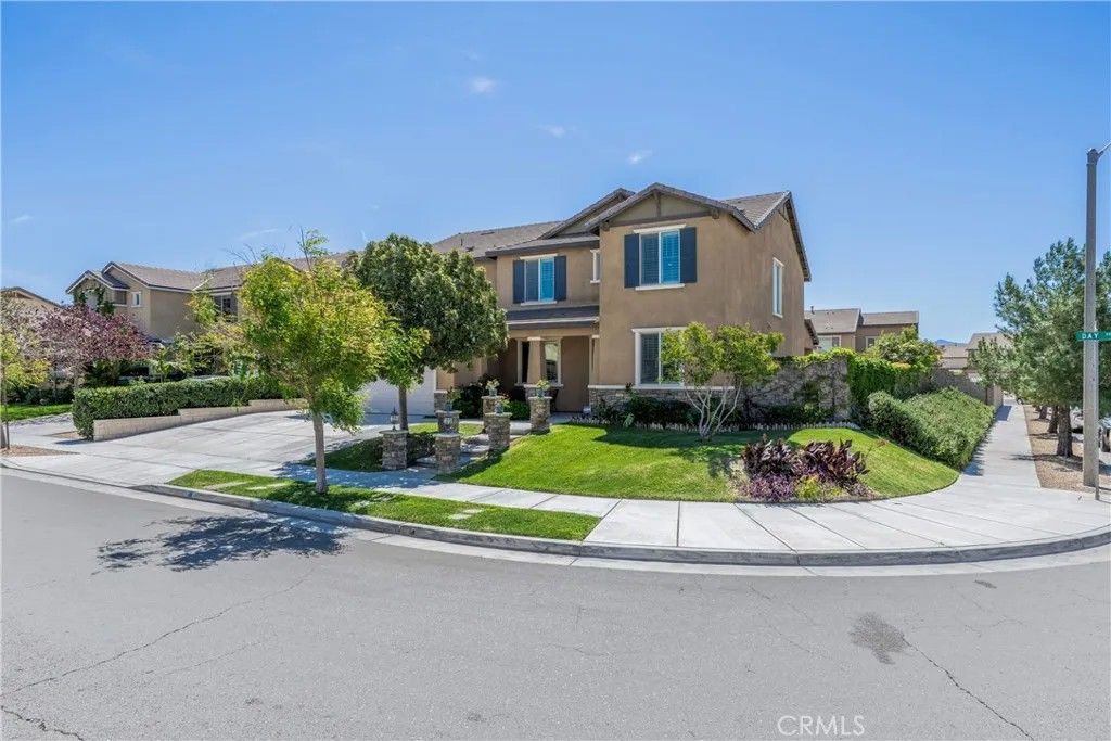 Photo of 11192 Day Dr, Jurupa Valley, CA 91752 (MLS # CV26074909)