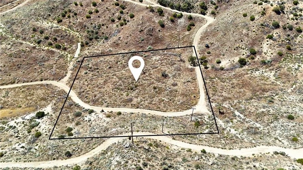 Photo of 2 Eagles Nest, Yucca Valley, CA 92284 (MLS # HD26085639)