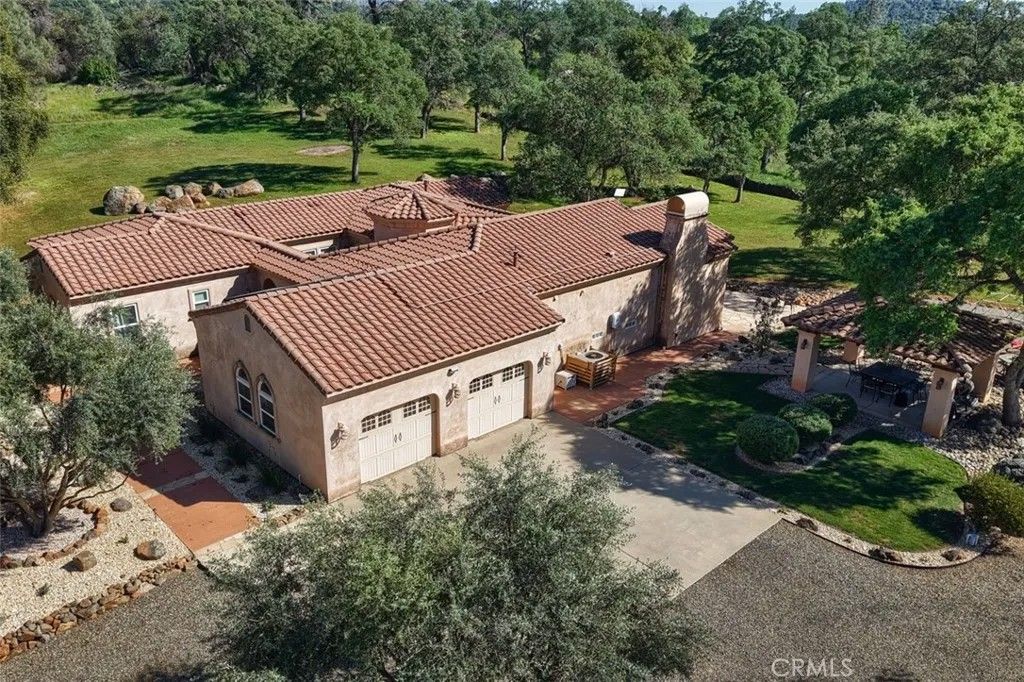 Photo of 3212 Silver Bush Place, Catheys Valley, CA 95306 (MLS # MP26058094)