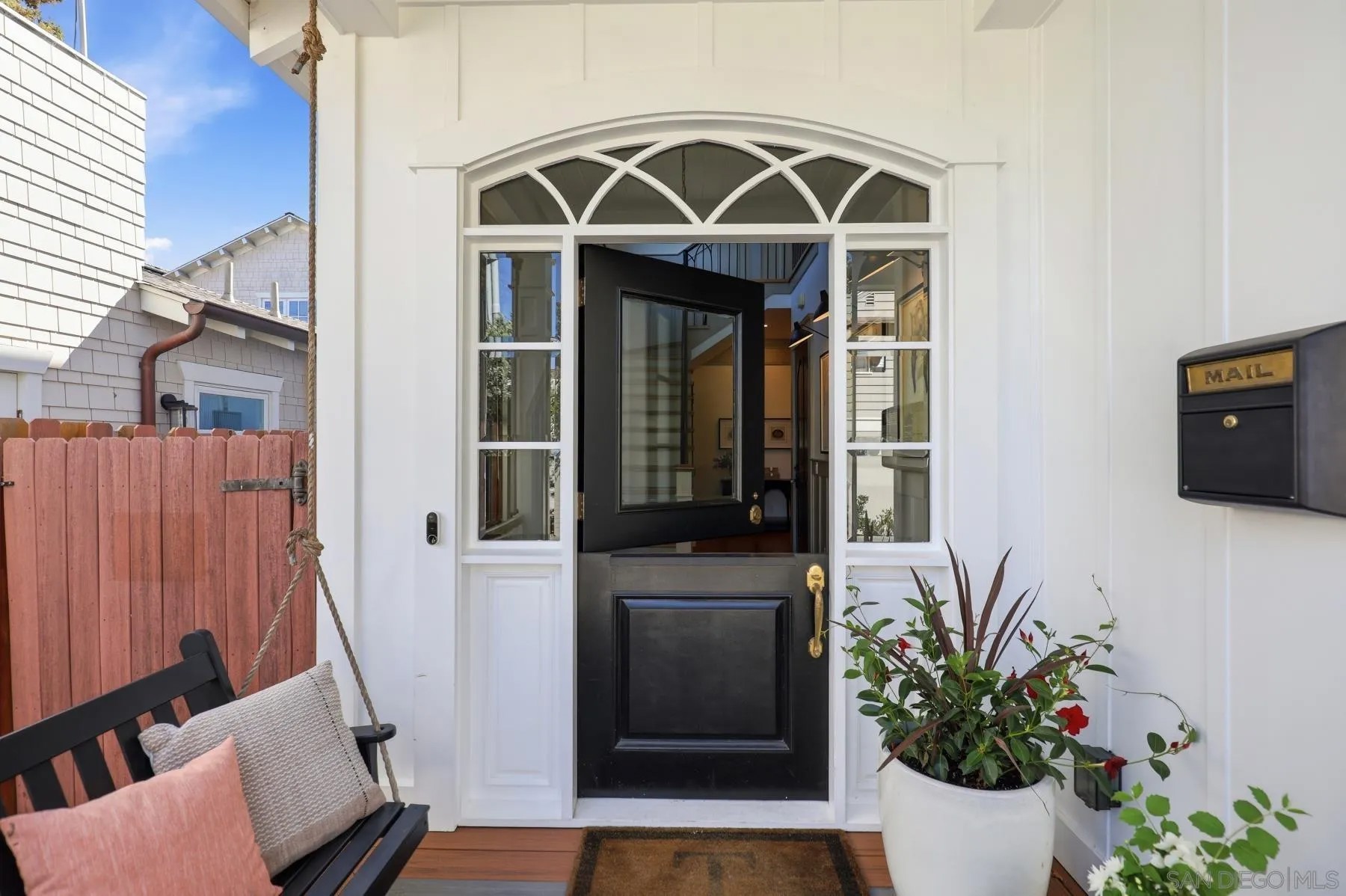 1502 Escondido Lane