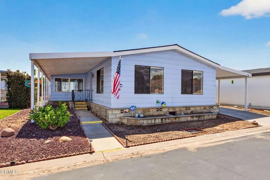 Photo of 81 Poinsettia Gardens Drive, Ventura, CA 93004 (MLS # V1-36230)