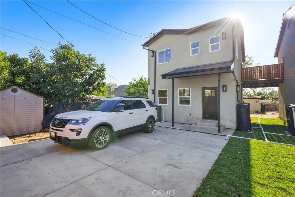 Photo of 11531 dronfield, Pacoima, CA 91331 (MLS # SR25267958)