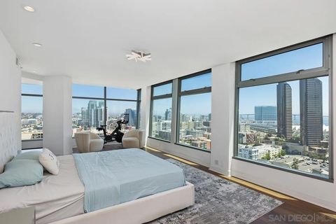 Tiny photo for 645 Front St #2004, San Diego, CA 92101 (MLS # 250034633)