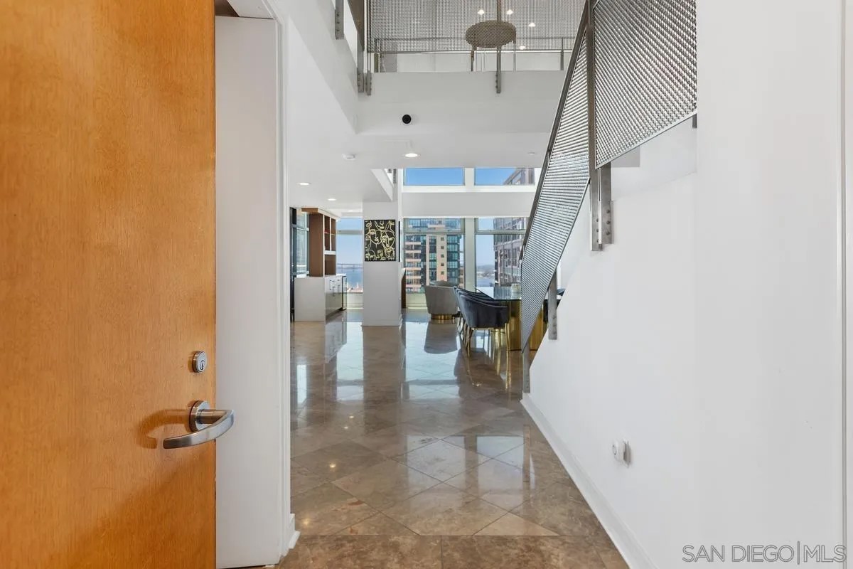 645 Front St 2004