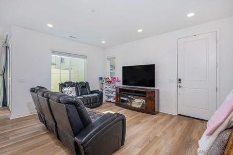 Tiny photo for 219 Canopy Trails Place, Fallbrook, CA 92028 (MLS # 250042321)