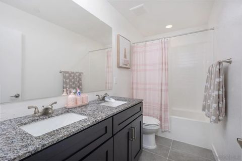 Tiny photo for 219 Canopy Trails Place, Fallbrook, CA 92028 (MLS # 250042321)