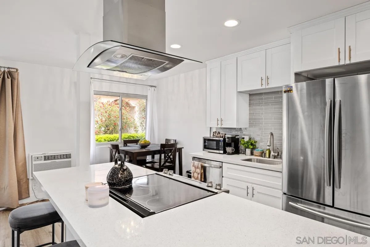 8671 Lake Murray BLVD 4