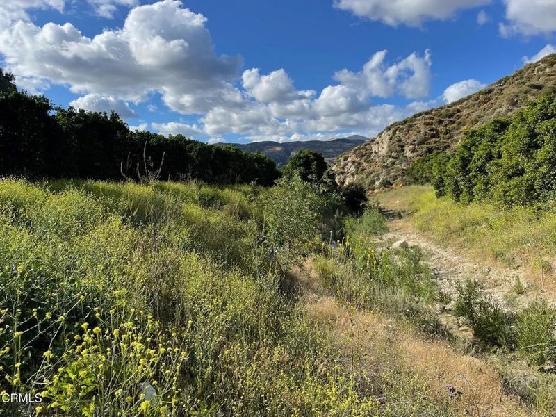 2500-, 2560 E Guiberson Road