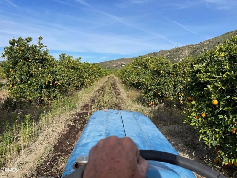 2500-, 2560 E Guiberson Road