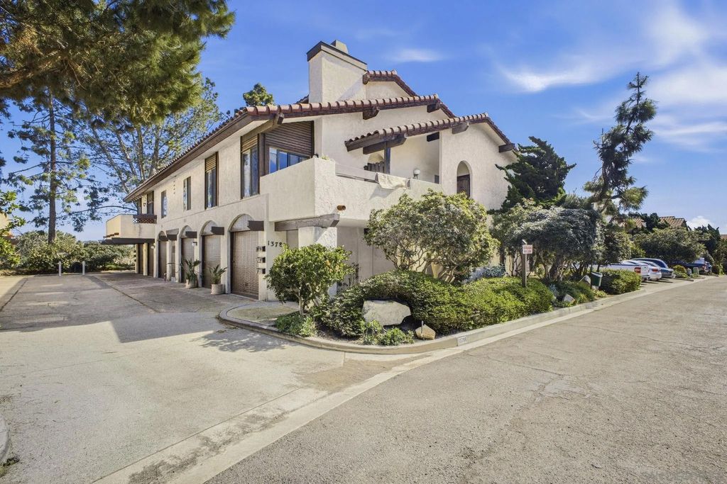 Photo of 13788 Ruette Le Parc #D, Del Mar, CA 92014 (MLS # 260009794)