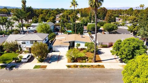 Tiny photo for 6417 Graves, Lake Balboa, CA 91406 (MLS # PF25248477)