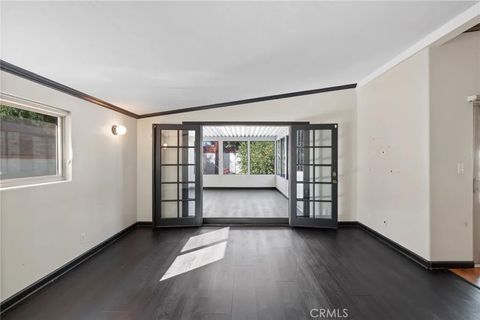 Tiny photo for 6417 Graves, Lake Balboa, CA 91406 (MLS # PF25248477)