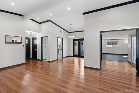 Tiny photo for 6417 Graves, Lake Balboa, CA 91406 (MLS # PF25248477)