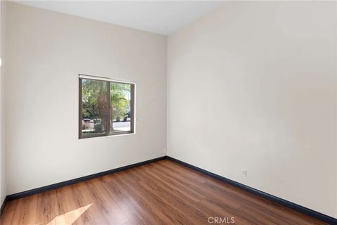 Tiny photo for 6417 Graves, Lake Balboa, CA 91406 (MLS # PF25248477)