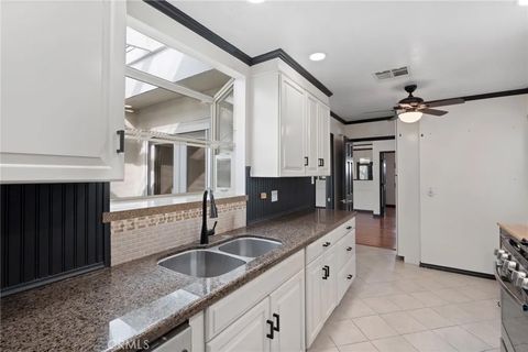 Tiny photo for 6417 Graves, Lake Balboa, CA 91406 (MLS # PF25248477)