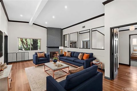 Tiny photo for 6417 Graves, Lake Balboa, CA 91406 (MLS # PF25248477)