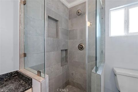 Tiny photo for 6417 Graves, Lake Balboa, CA 91406 (MLS # PF25248477)