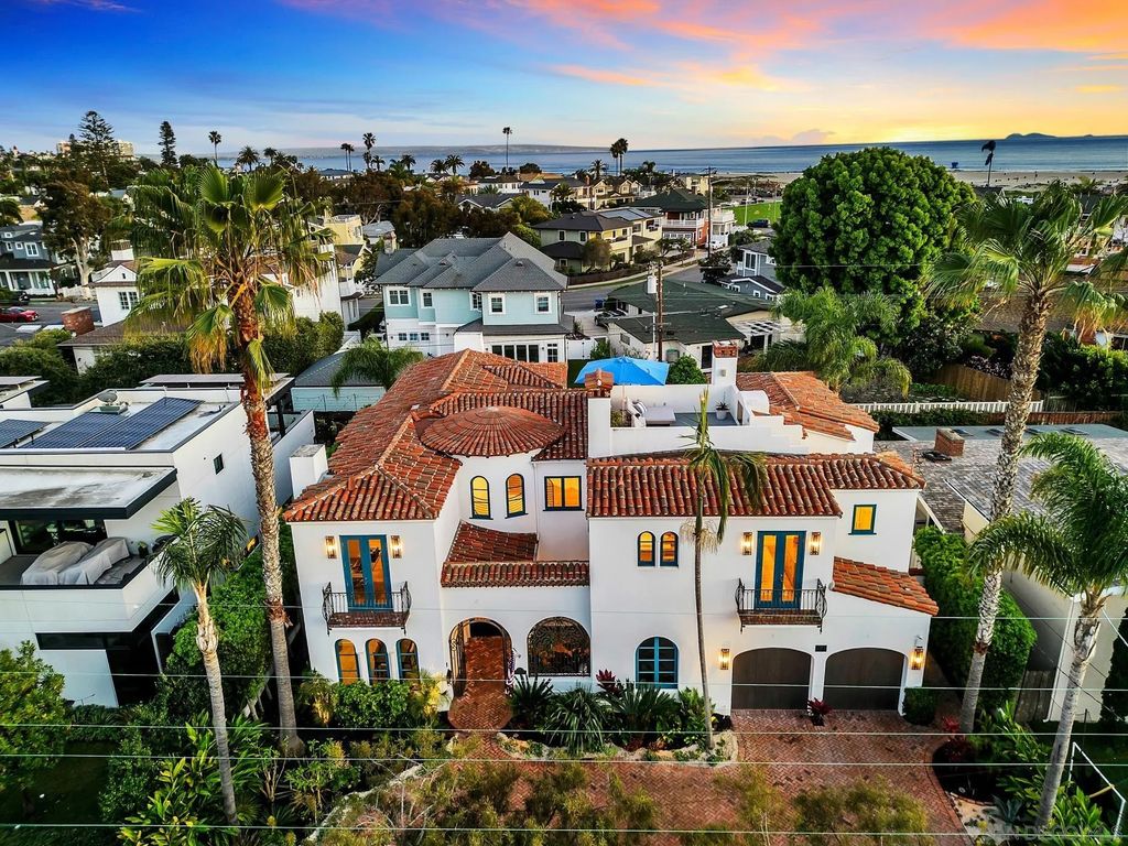 Photo of 120 Carob Way, Coronado, CA 92118 (MLS # 260006225)