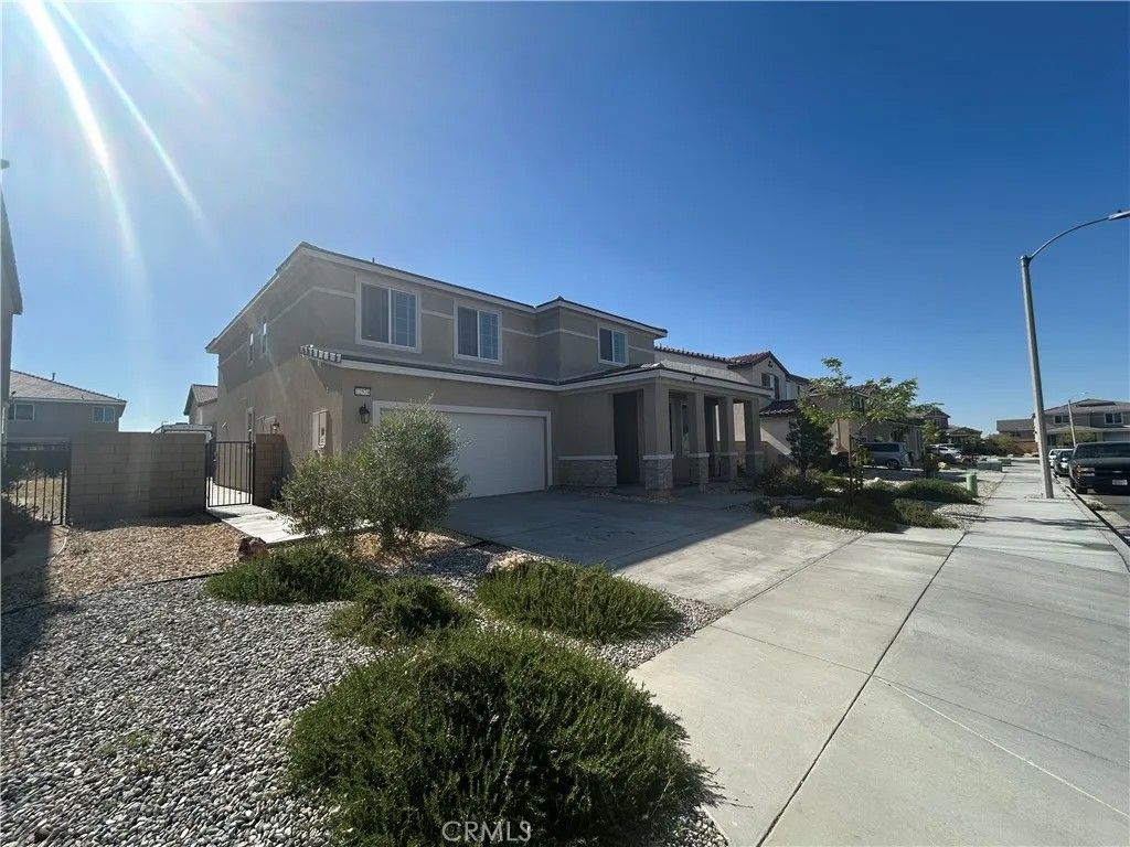 Photo of 12574 Dartola St, Victorville, CA 92392 (MLS # WS26094984)