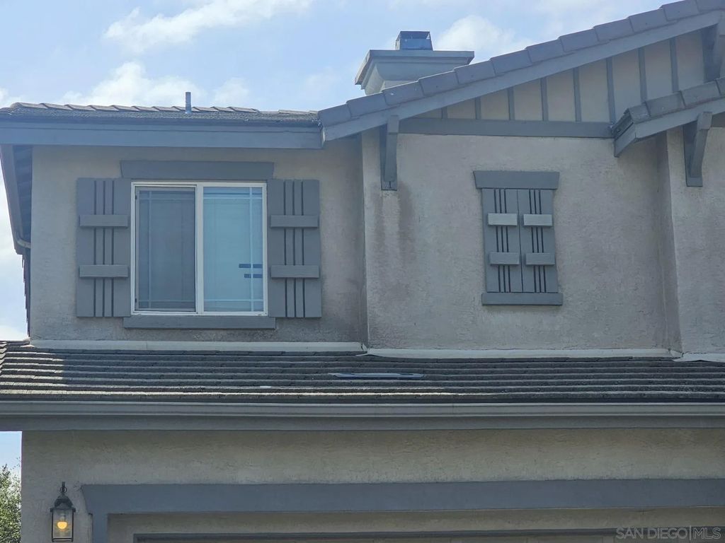 Photo of 822 Plumeria St, San Marcos, CA 92069 (MLS # 260004862)