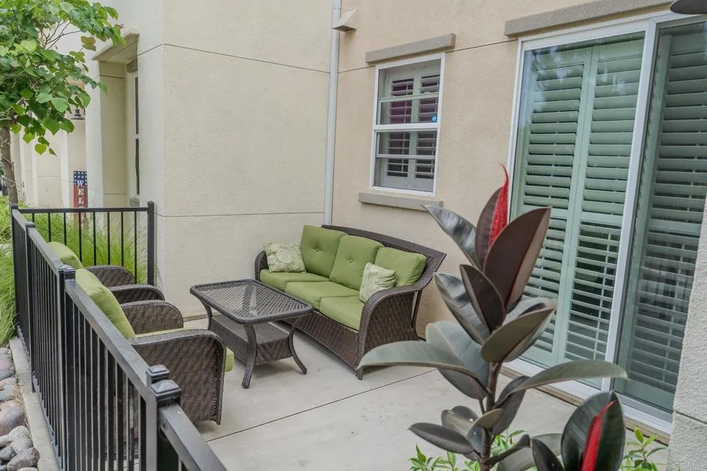 1320 Calle Sandcliff
