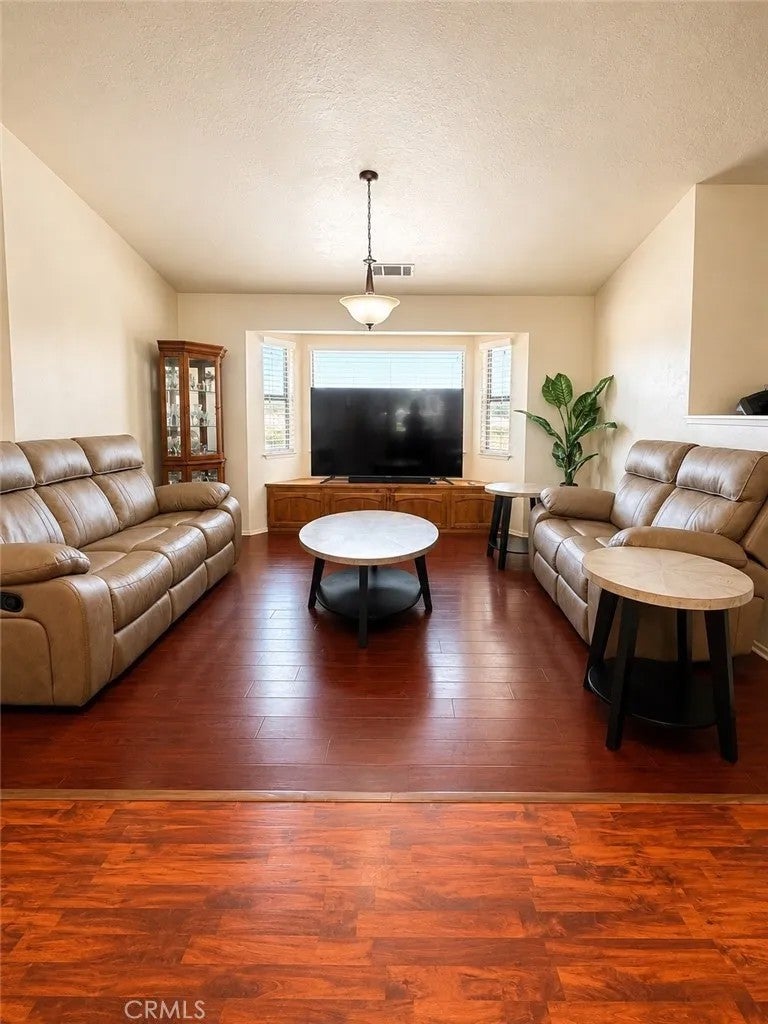14829 Navajo Road