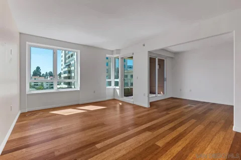 MLS: 260021818